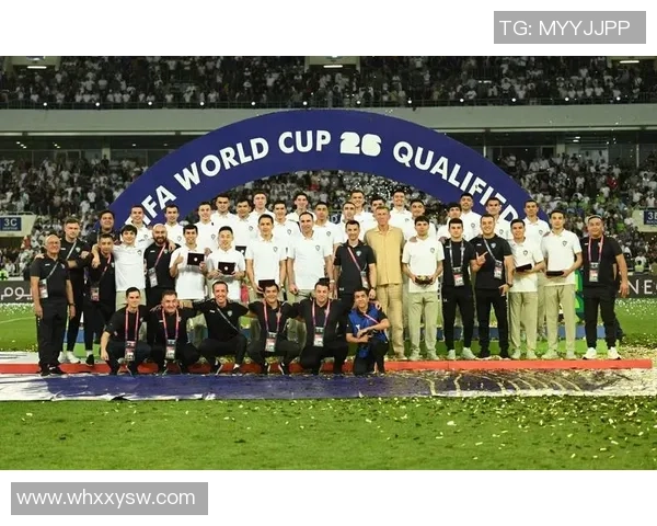 绿茵告别盛典足球巨星退役荣耀谢幕激情表演夜